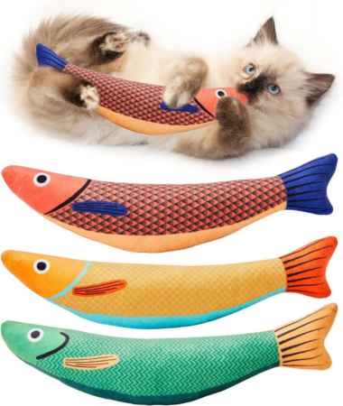 Cat with fish toy